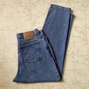 Levi's 550 Jeans (100% Cotton / Manufactured in 2002)